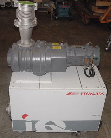 Photo Utilisé EDWARDS iQDP40 / QMB250F À vendre