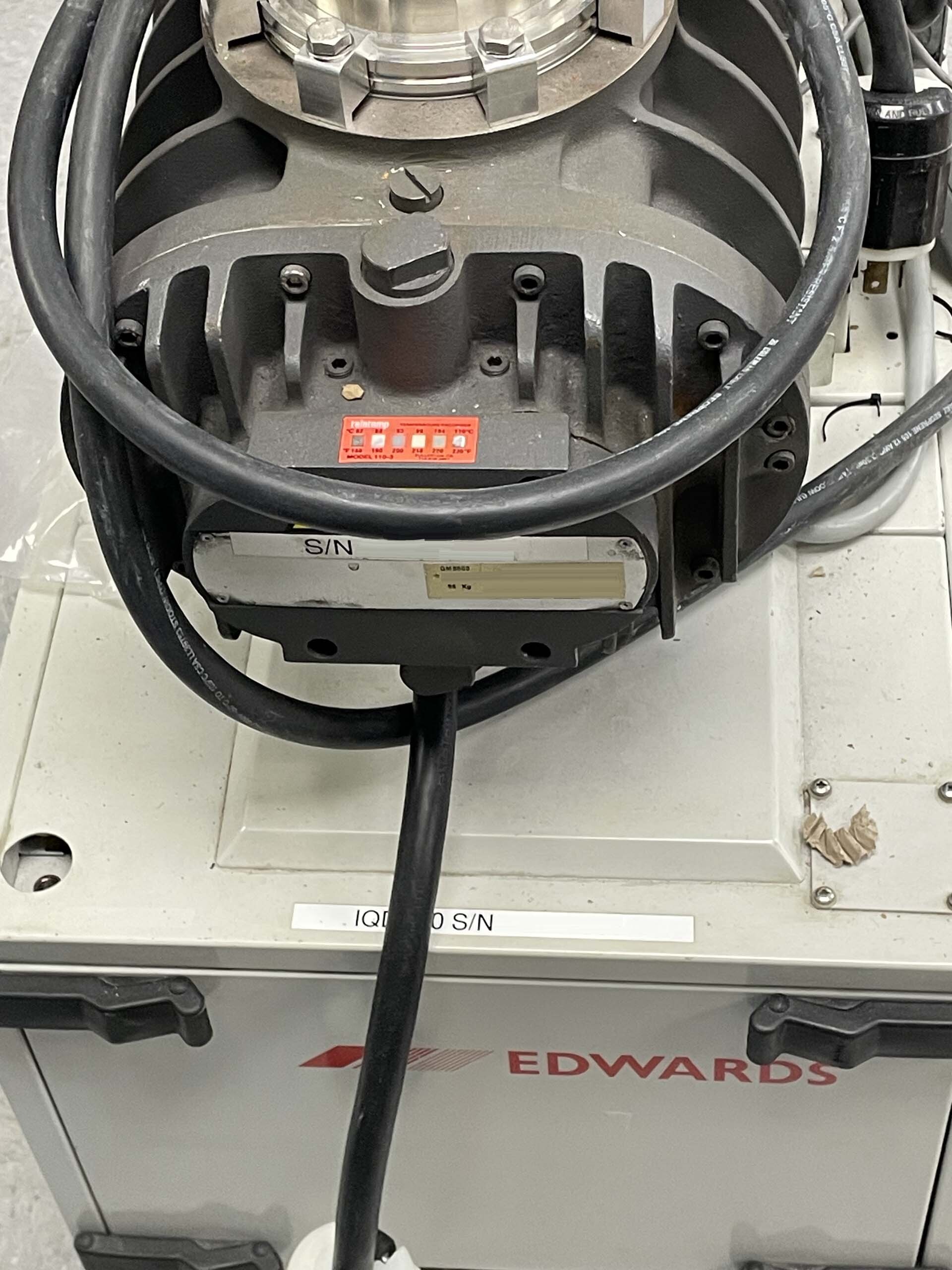 사진 사용됨 EDWARDS IQDP40 / QMB500 판매용