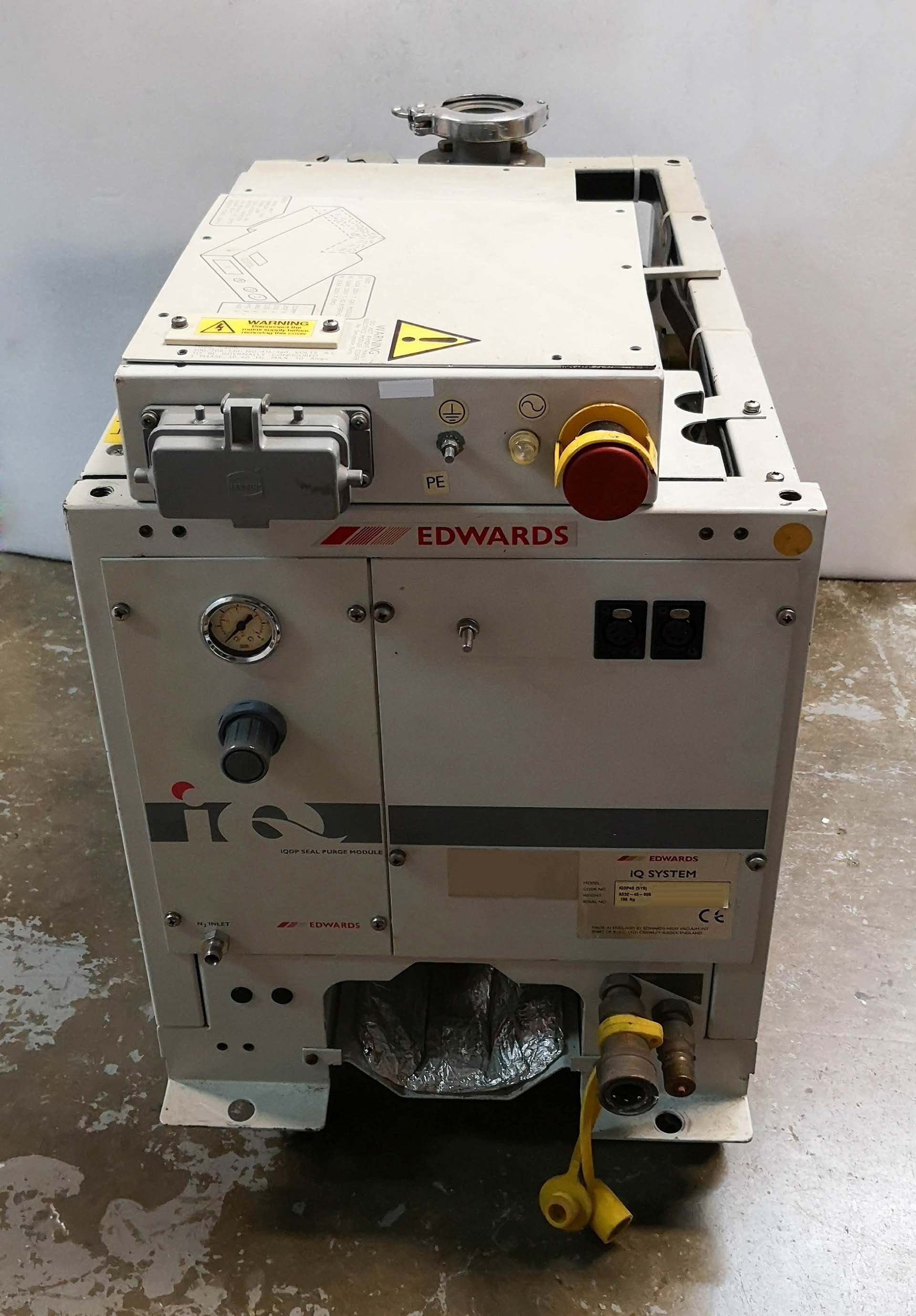 Photo Used EDWARDS iQDP40 For Sale