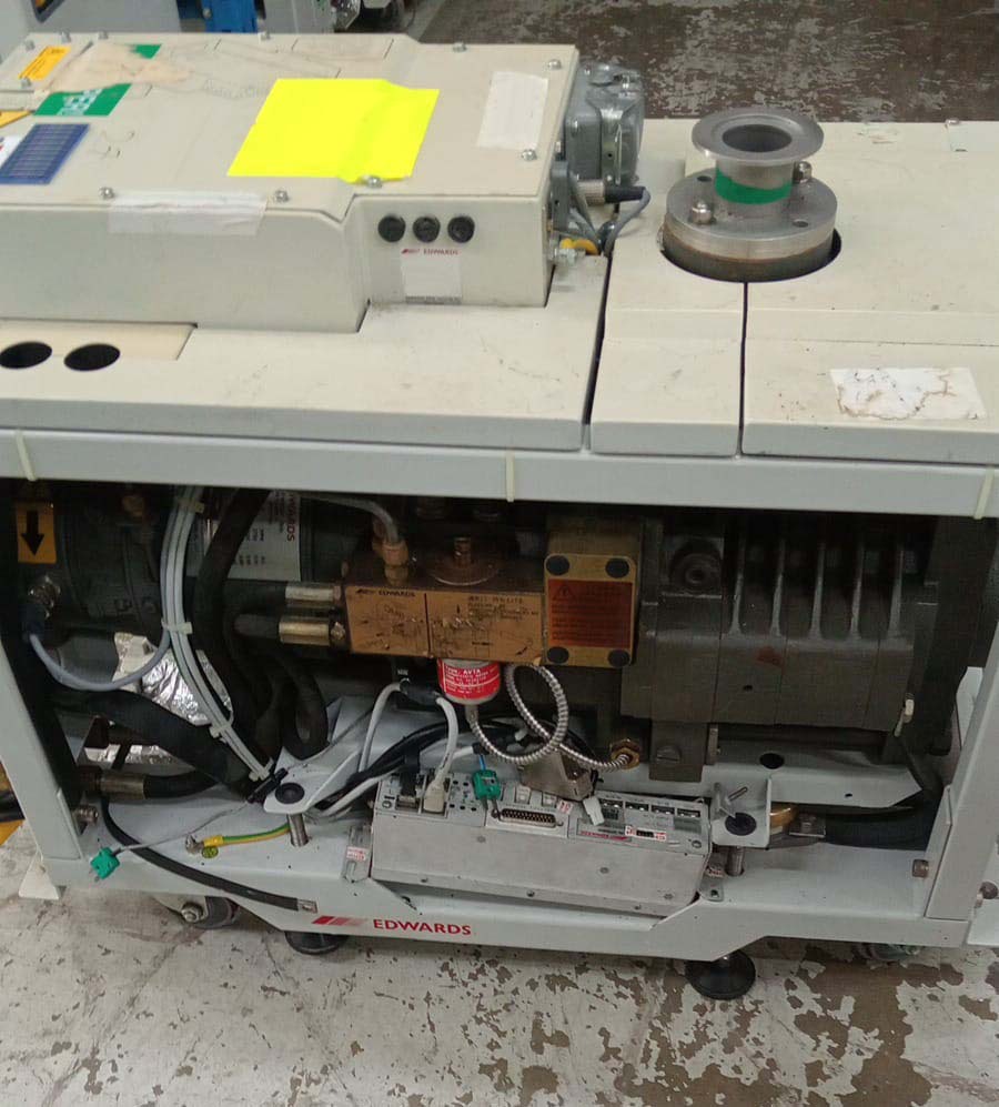 Photo Used EDWARDS iQDP40 For Sale