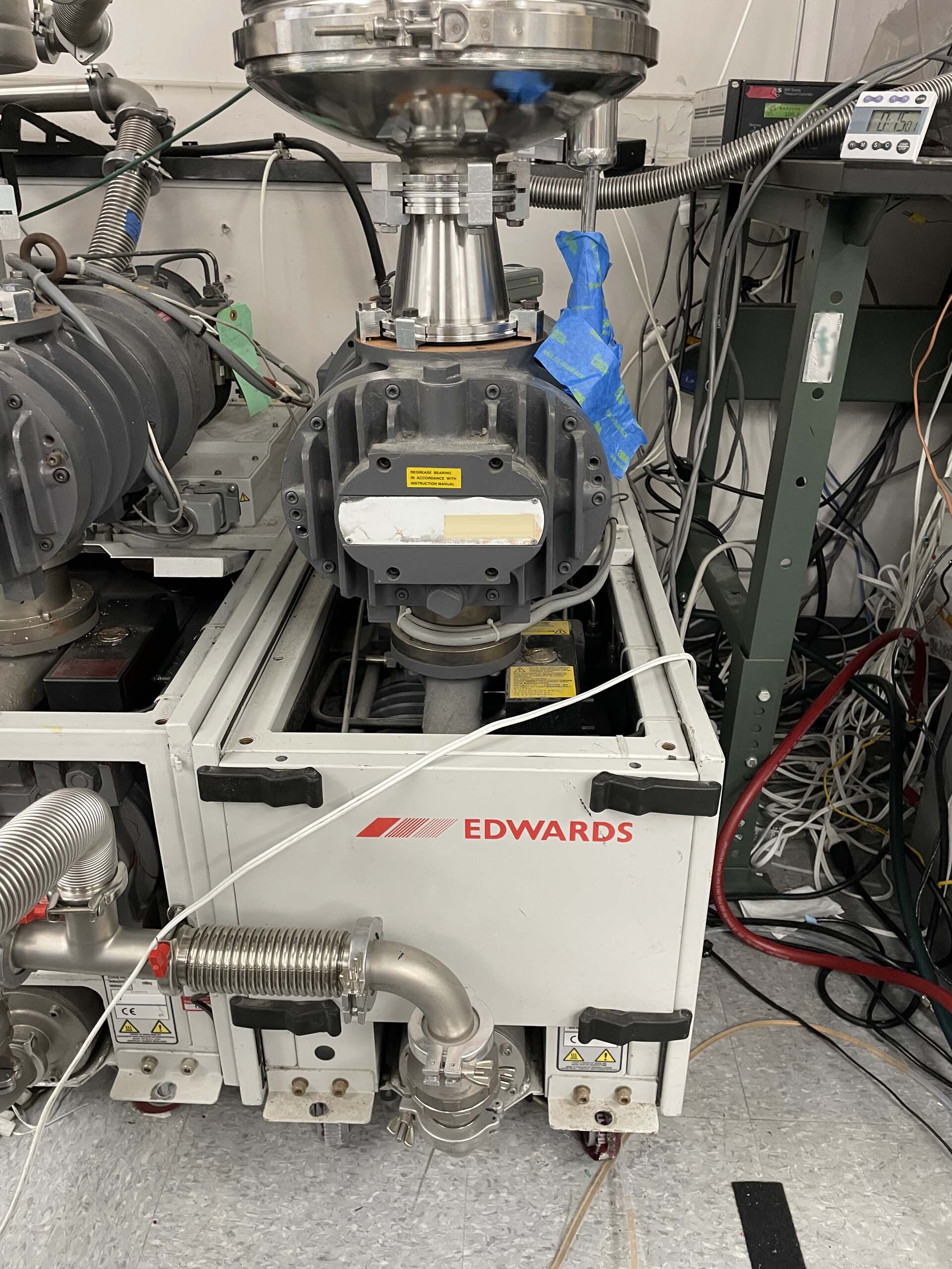 Foto Verwendet EDWARDS iQDP80 / QMB500 Zum Verkauf