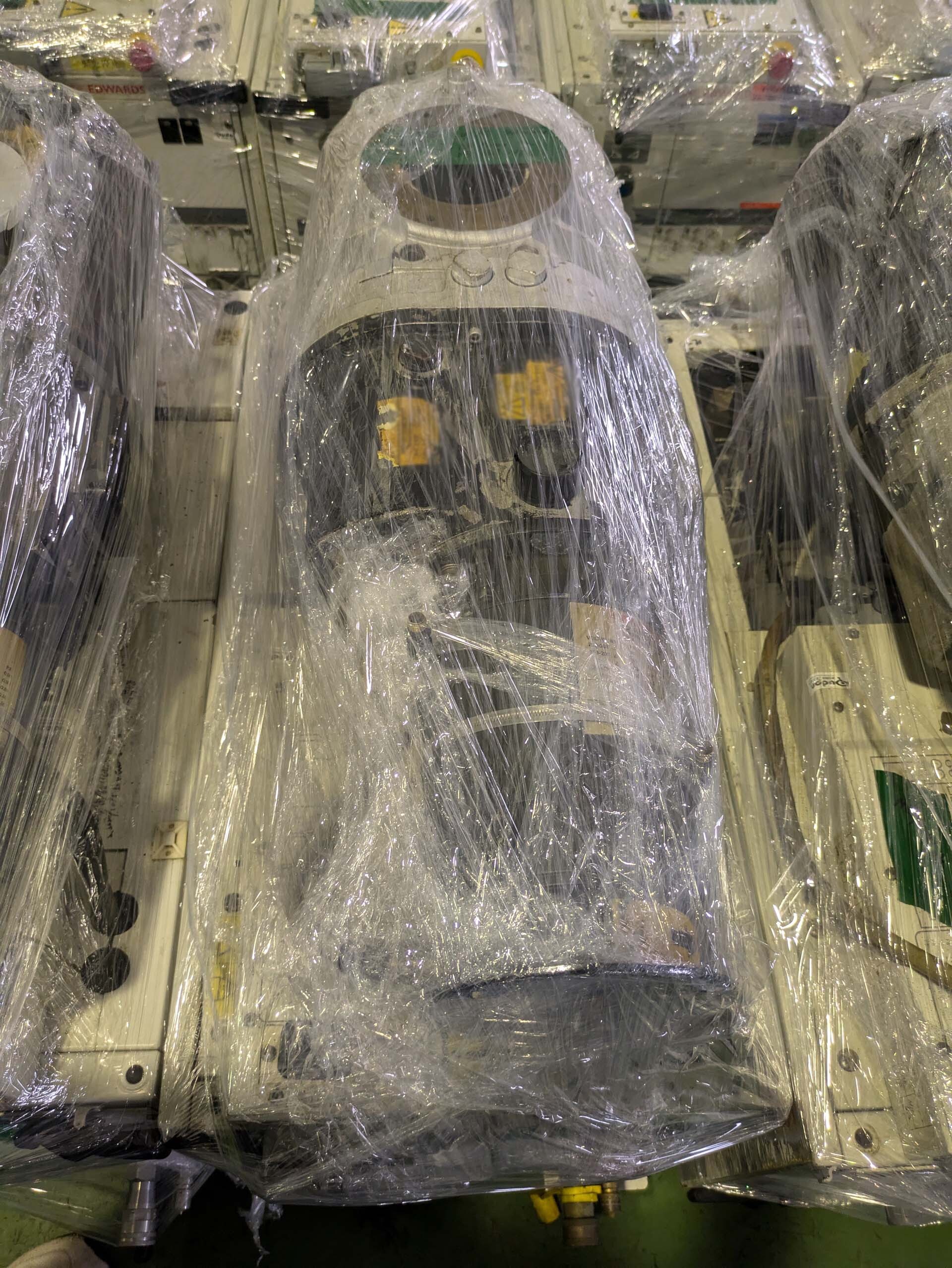 Photo Used EDWARDS iQDP80 / 500 For Sale