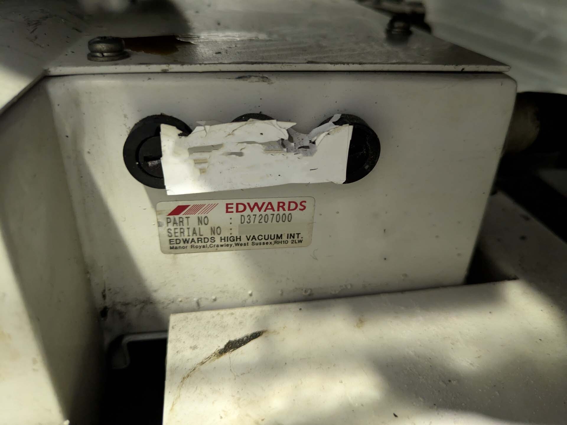 Photo Used EDWARDS iQDP80 / 500 For Sale