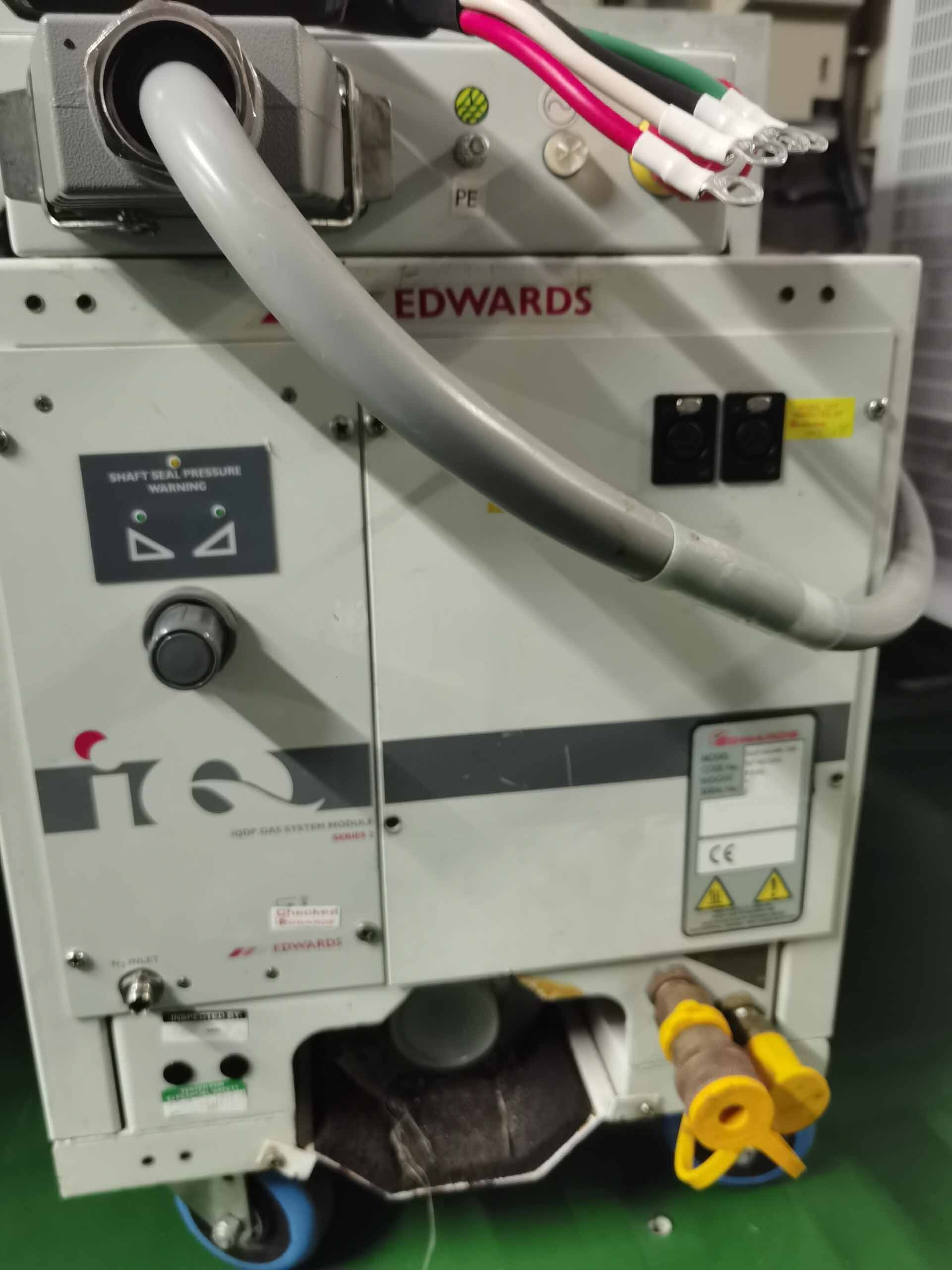 图为 已使用的 EDWARDS iQDP80 / QMB1200 待售