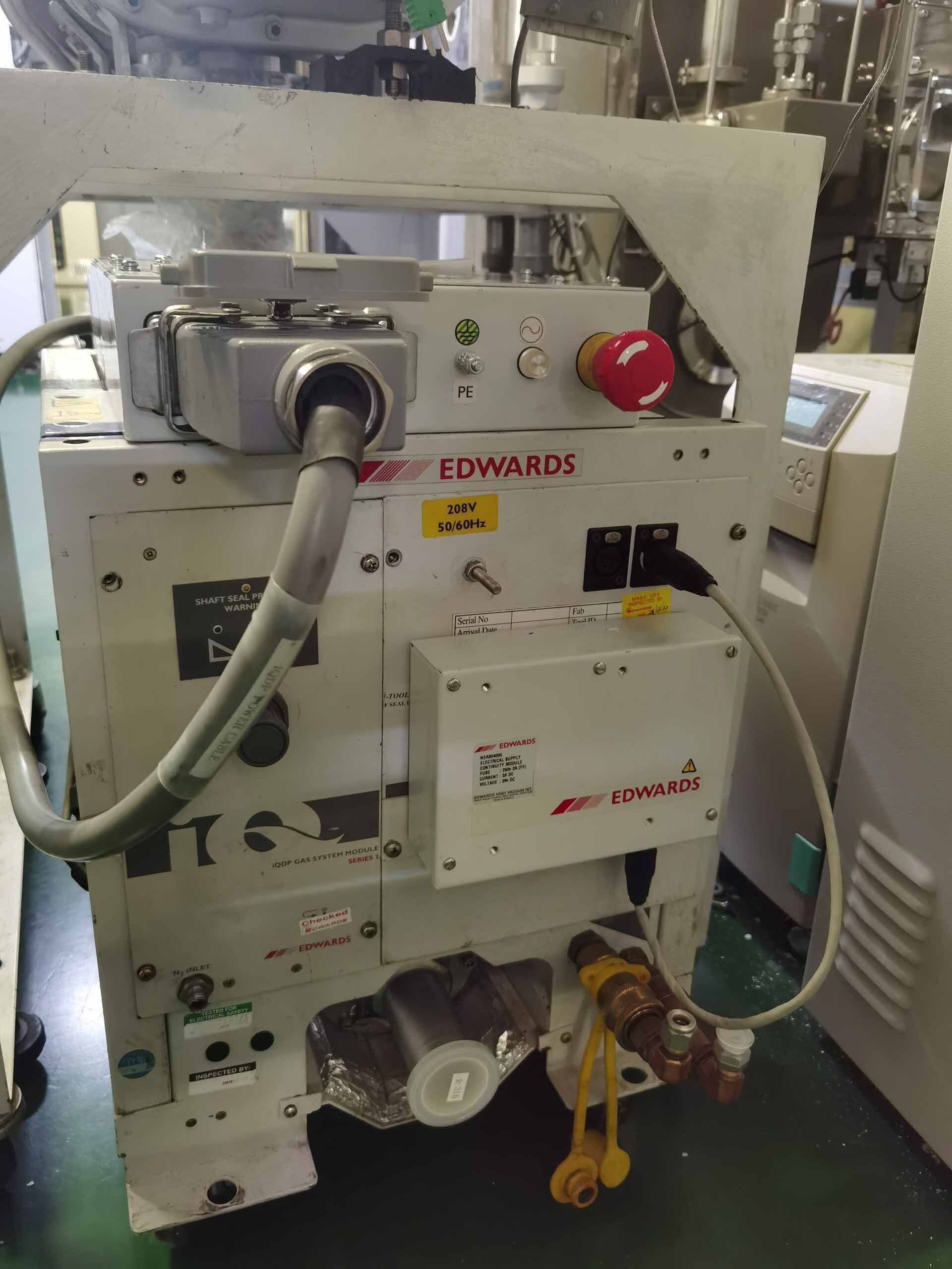 Photo Used EDWARDS iQDP80 / QMB1200 For Sale