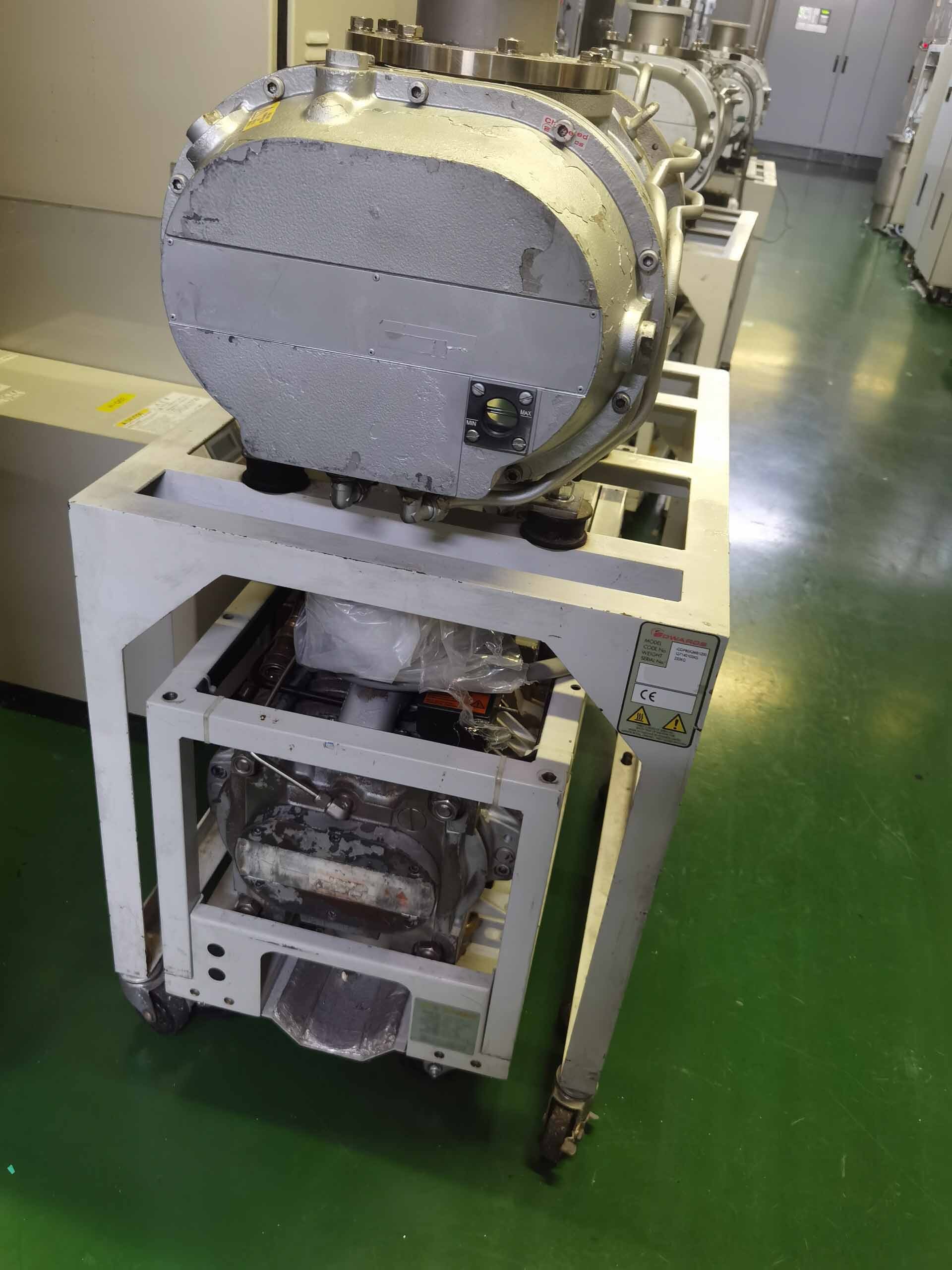 Photo Used EDWARDS iQDP80 / QMB1200 For Sale