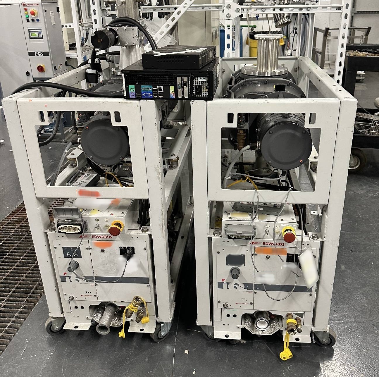 Foto Verwendet EDWARDS iQDP80 / QMB1200 Zum Verkauf