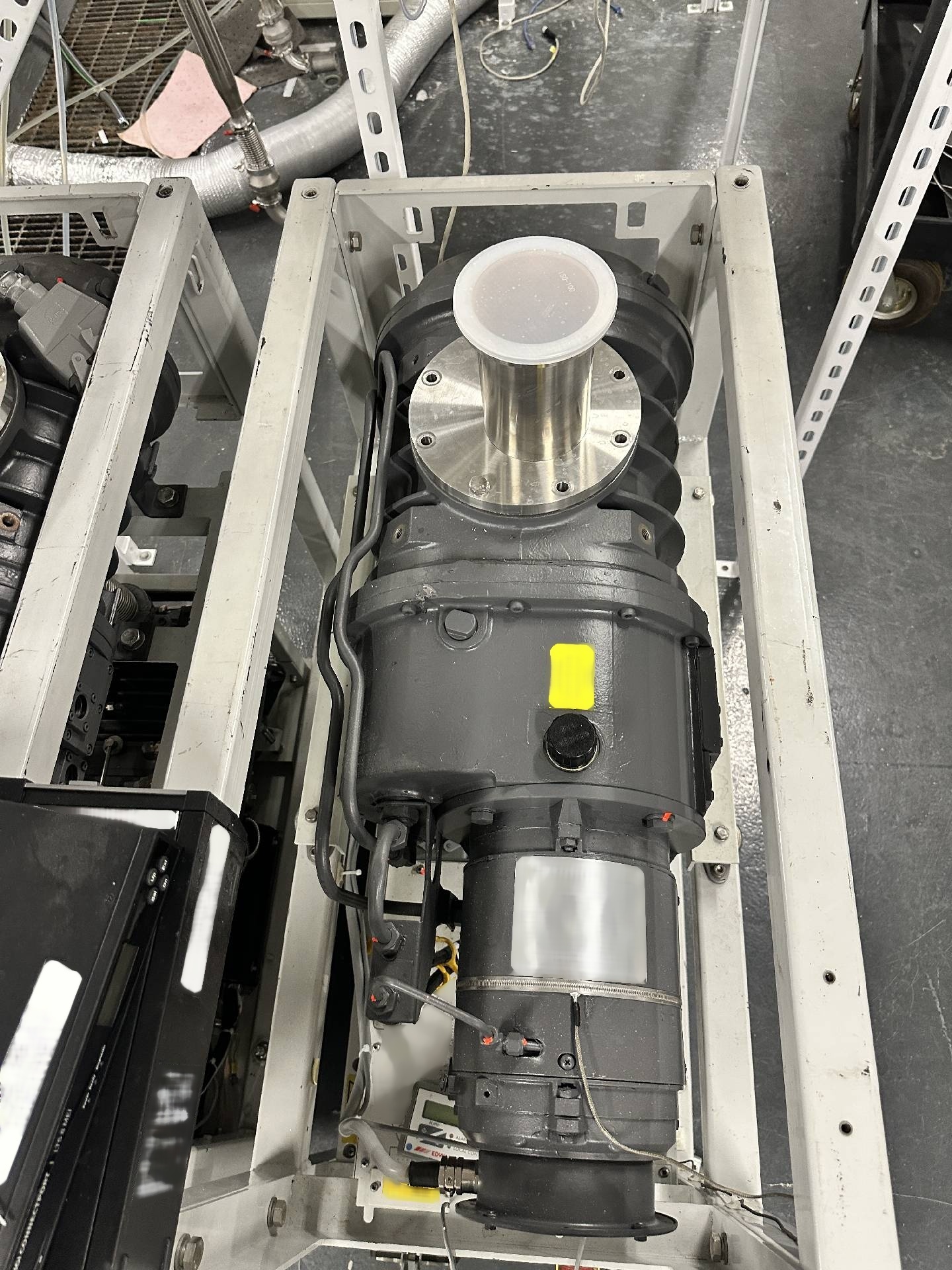 Foto Verwendet EDWARDS iQDP80 / QMB1200 Zum Verkauf