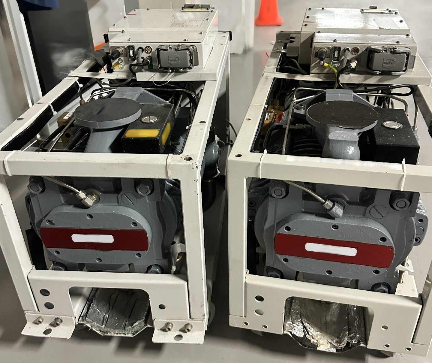 Foto Verwendet EDWARDS iQDP80 / QMB250 Zum Verkauf