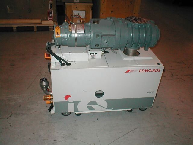 Photo Used EDWARDS iQDP80 / QMB500 For Sale