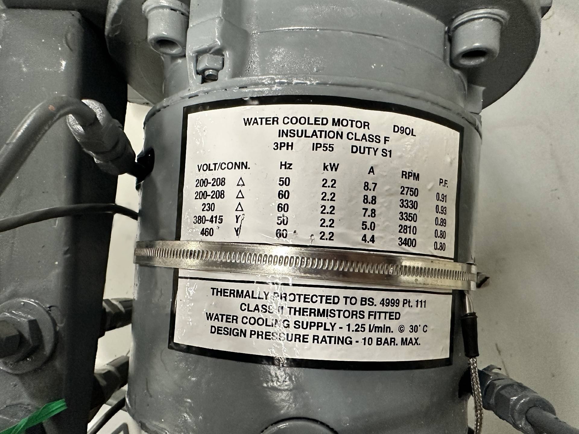 フォト（写真） 使用される EDWARDS iQDP80 / QMB500 販売のために
