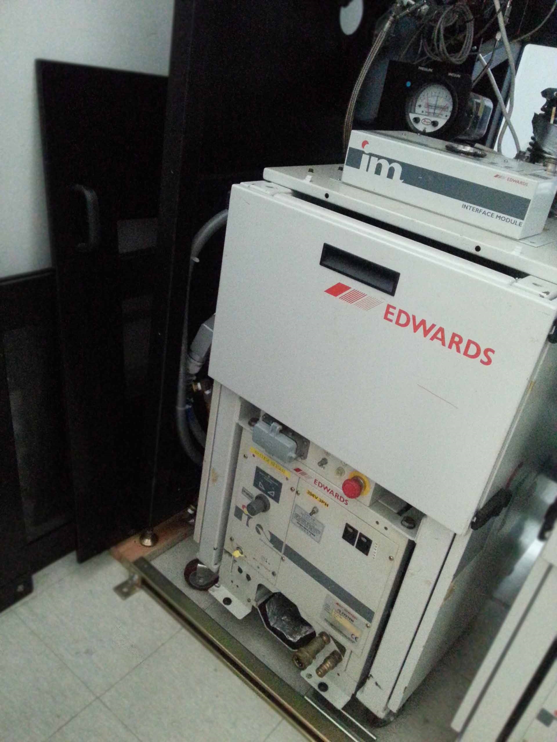 Photo Used EDWARDS iQDP80 For Sale