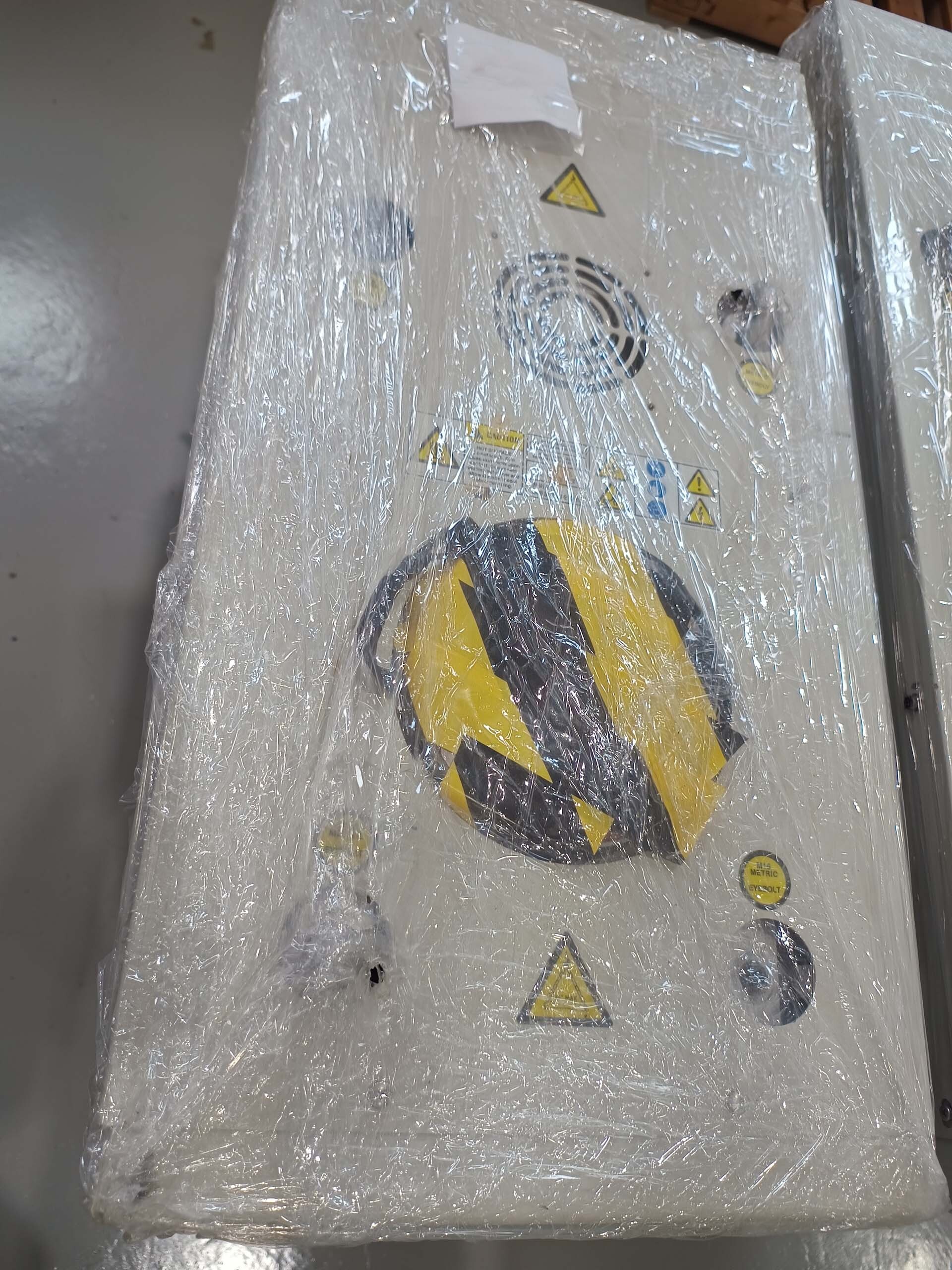 图为 已使用的 EDWARDS iXH1820T SS LV 待售