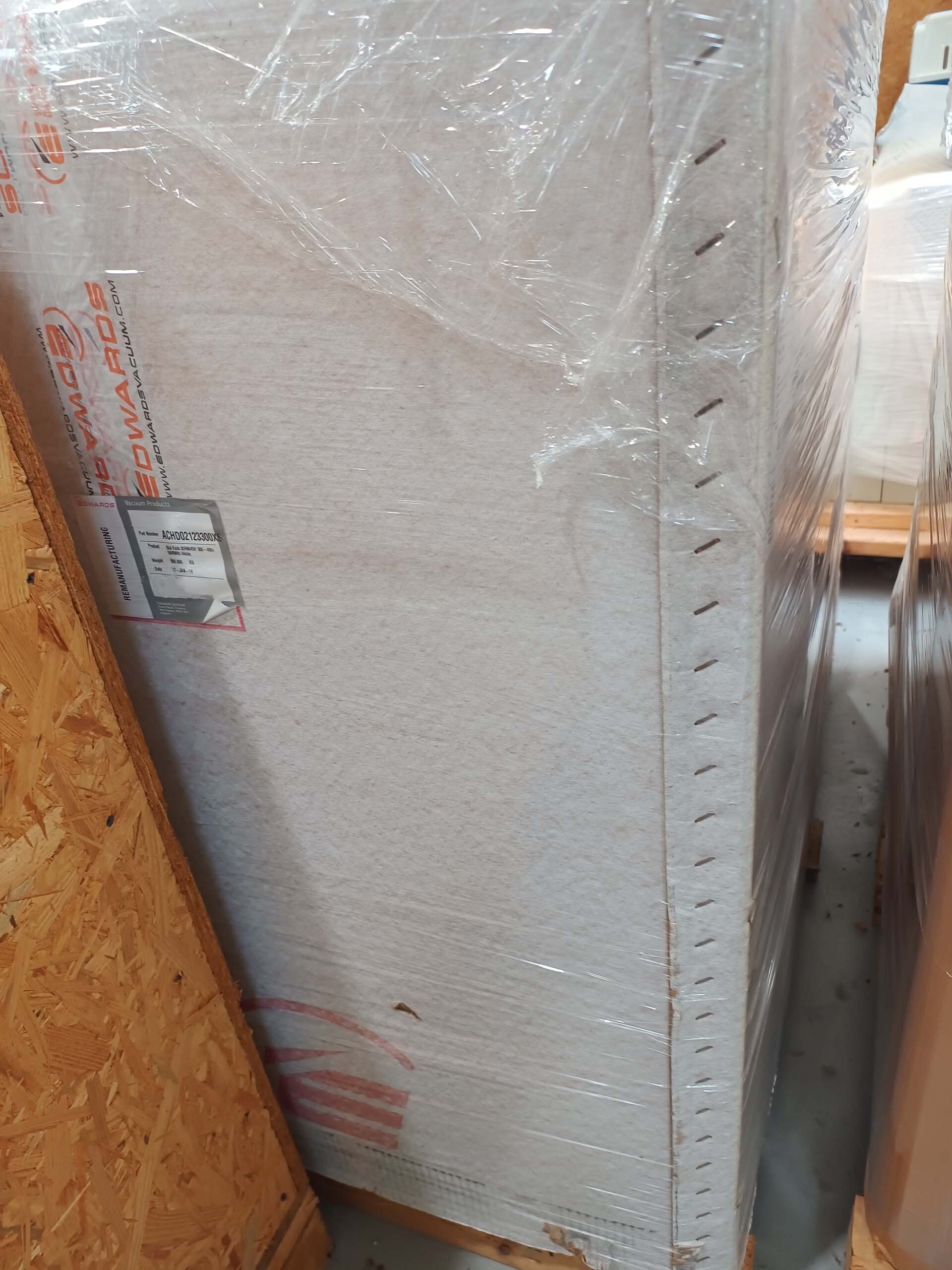 Photo Used EDWARDS iXH6045H For Sale