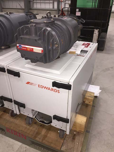 圖為 已使用的 EDWARDS Lot of dry pumps 待售