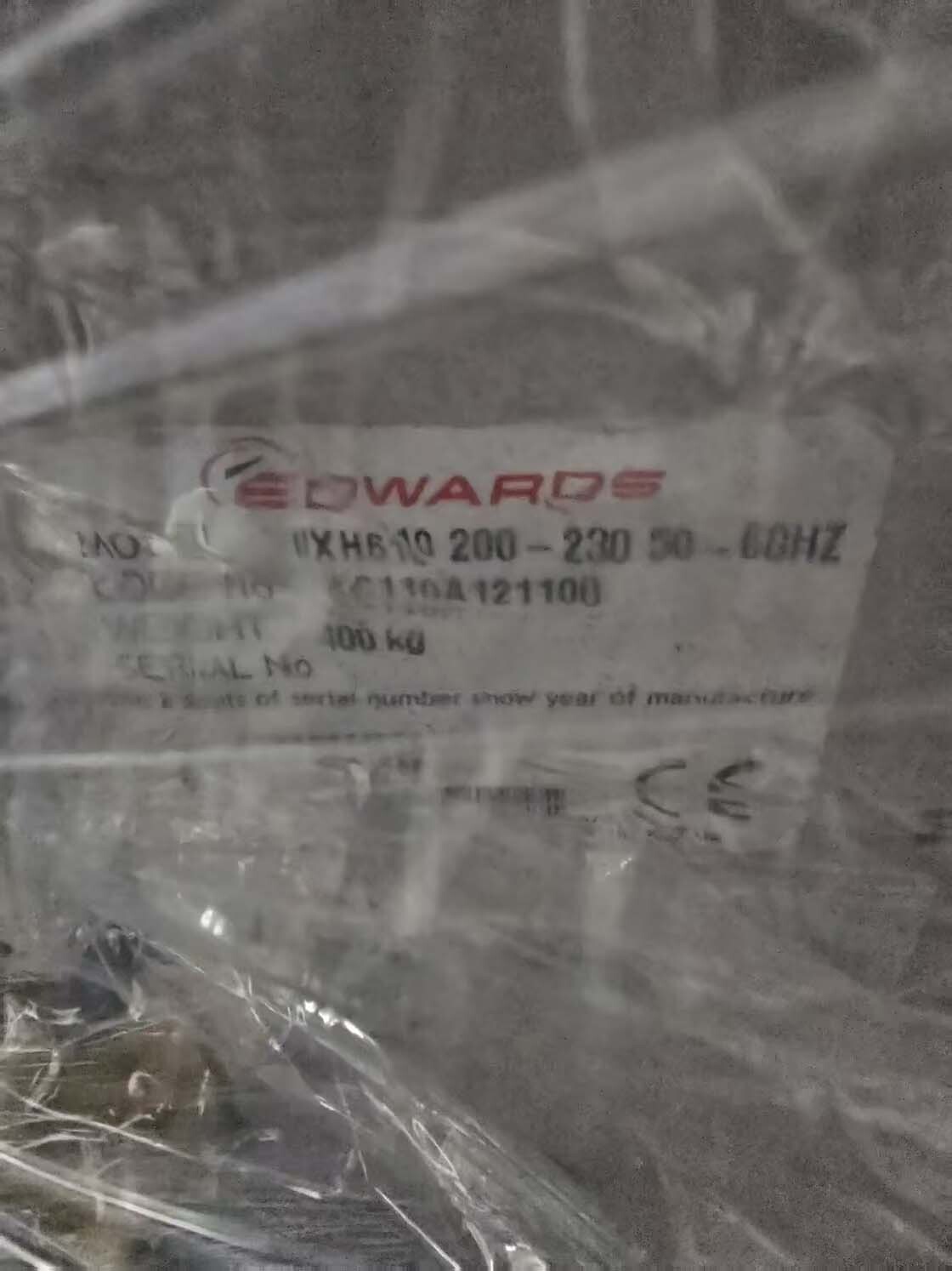 Foto Verwendet EDWARDS Lot of dry pumps Zum Verkauf