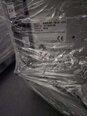 Foto Verwendet EDWARDS Lot of dry pumps Zum Verkauf