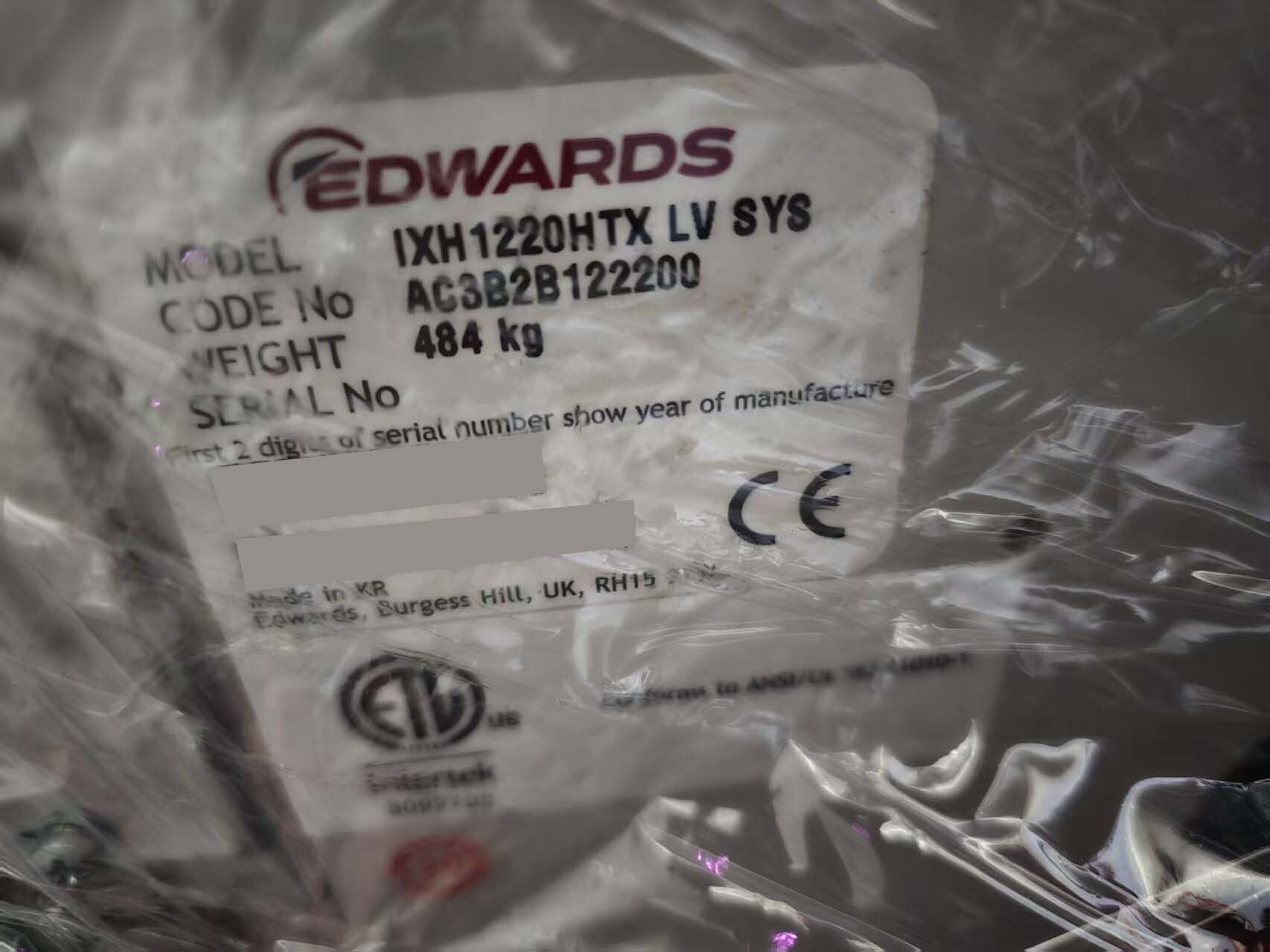 Foto Verwendet EDWARDS Lot of dry pumps Zum Verkauf