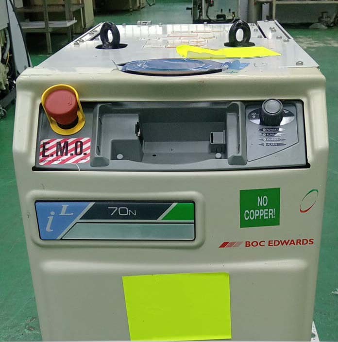 사진 사용됨 EDWARDS Lot of dry pumps 판매용