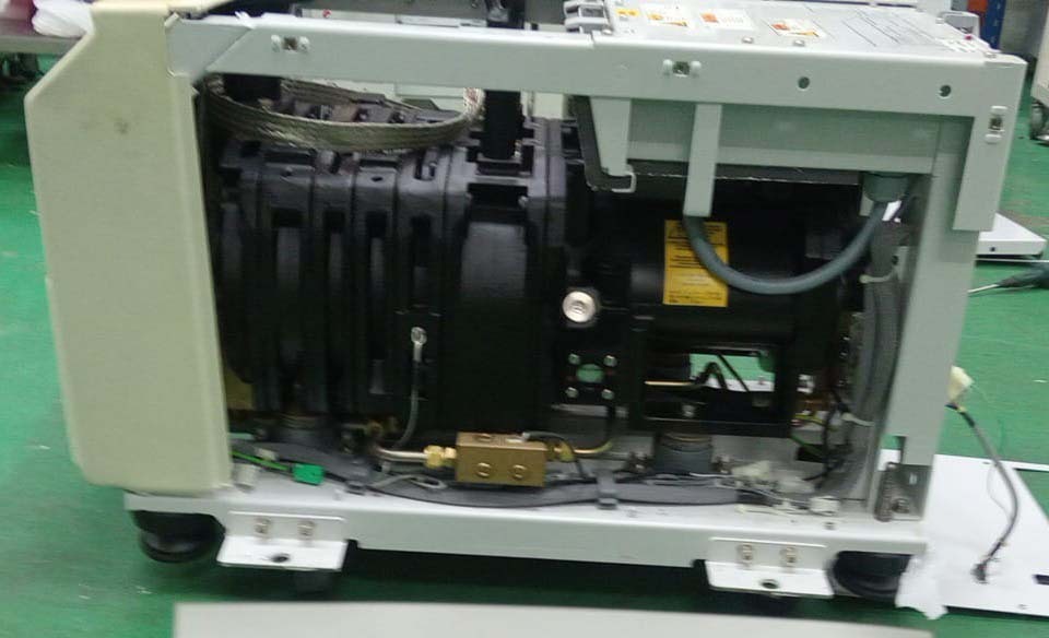 사진 사용됨 EDWARDS Lot of dry pumps 판매용