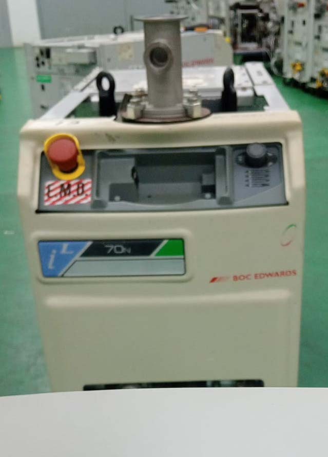 사진 사용됨 EDWARDS Lot of dry pumps 판매용