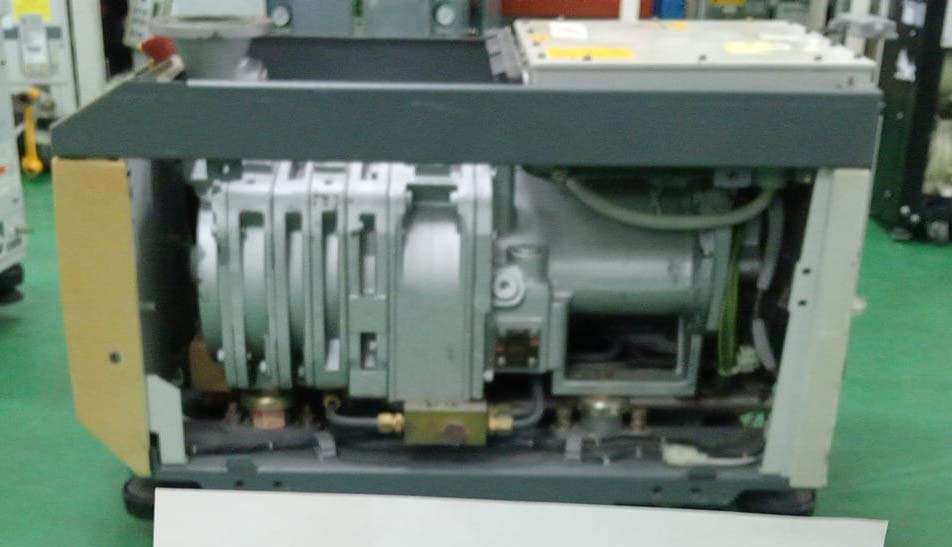 사진 사용됨 EDWARDS Lot of dry pumps 판매용