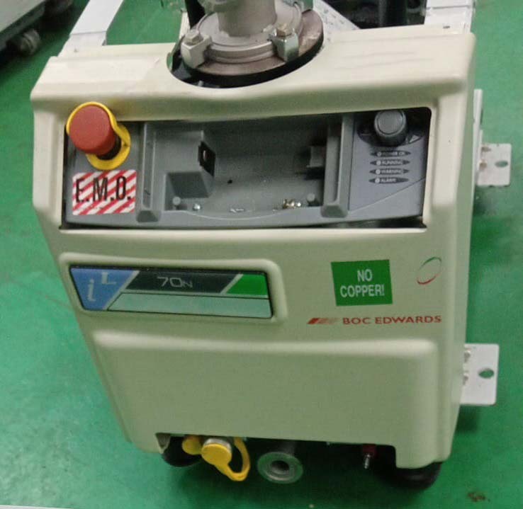 사진 사용됨 EDWARDS Lot of dry pumps 판매용