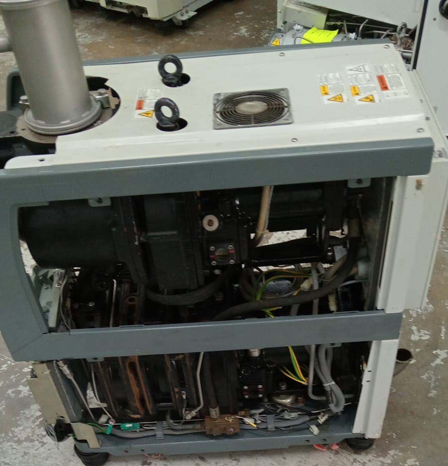 사진 사용됨 EDWARDS Lot of dry pumps 판매용