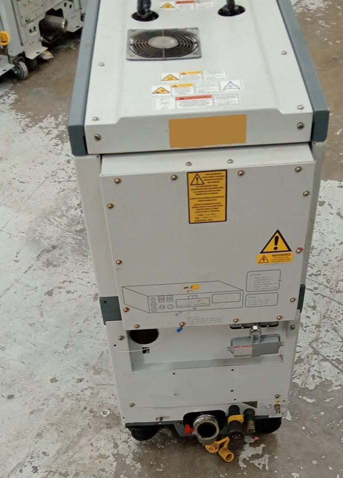 사진 사용됨 EDWARDS Lot of dry pumps 판매용
