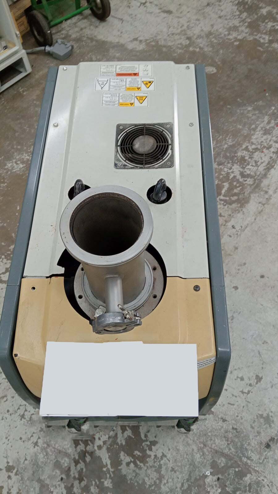 사진 사용됨 EDWARDS Lot of dry pumps 판매용