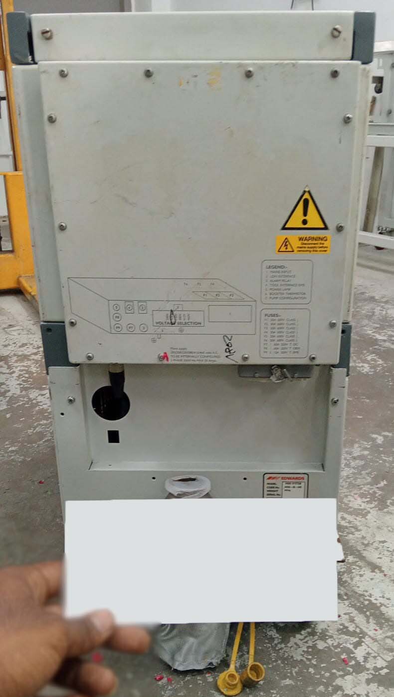 사진 사용됨 EDWARDS Lot of dry pumps 판매용