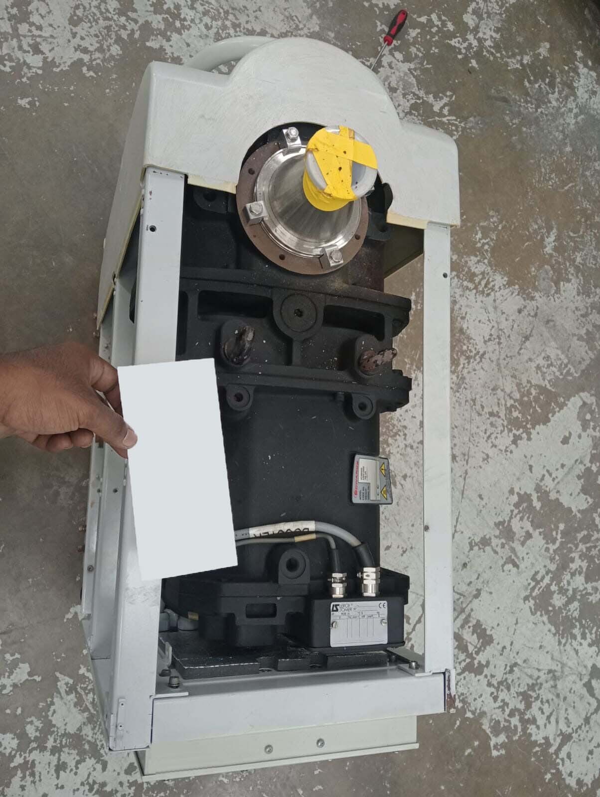 사진 사용됨 EDWARDS Lot of dry pumps 판매용