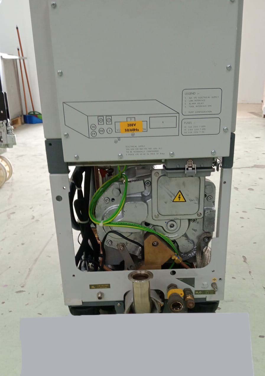 사진 사용됨 EDWARDS Lot of dry pumps 판매용