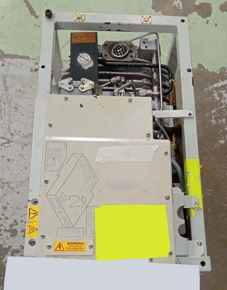 사진 사용됨 EDWARDS Lot of dry pumps 판매용