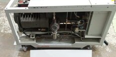 사진 사용됨 EDWARDS Lot of dry pumps 판매용