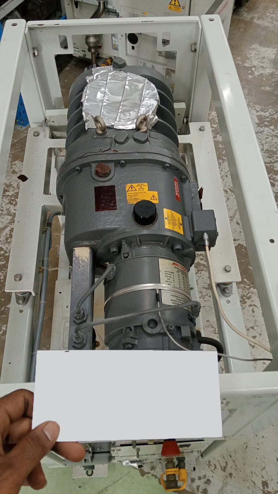 사진 사용됨 EDWARDS Lot of dry pumps 판매용