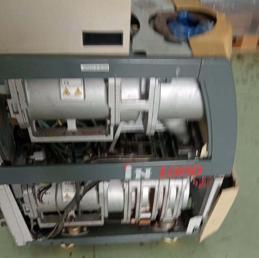 사진 사용됨 EDWARDS Lot of dry pumps 판매용