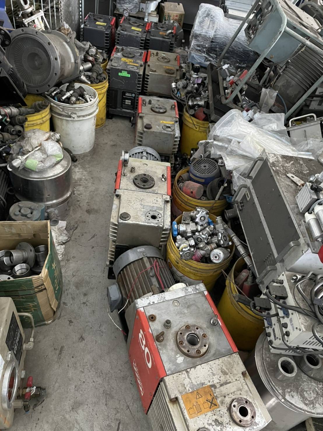 Photo Used EDWARDS Lot of pumps For Sale