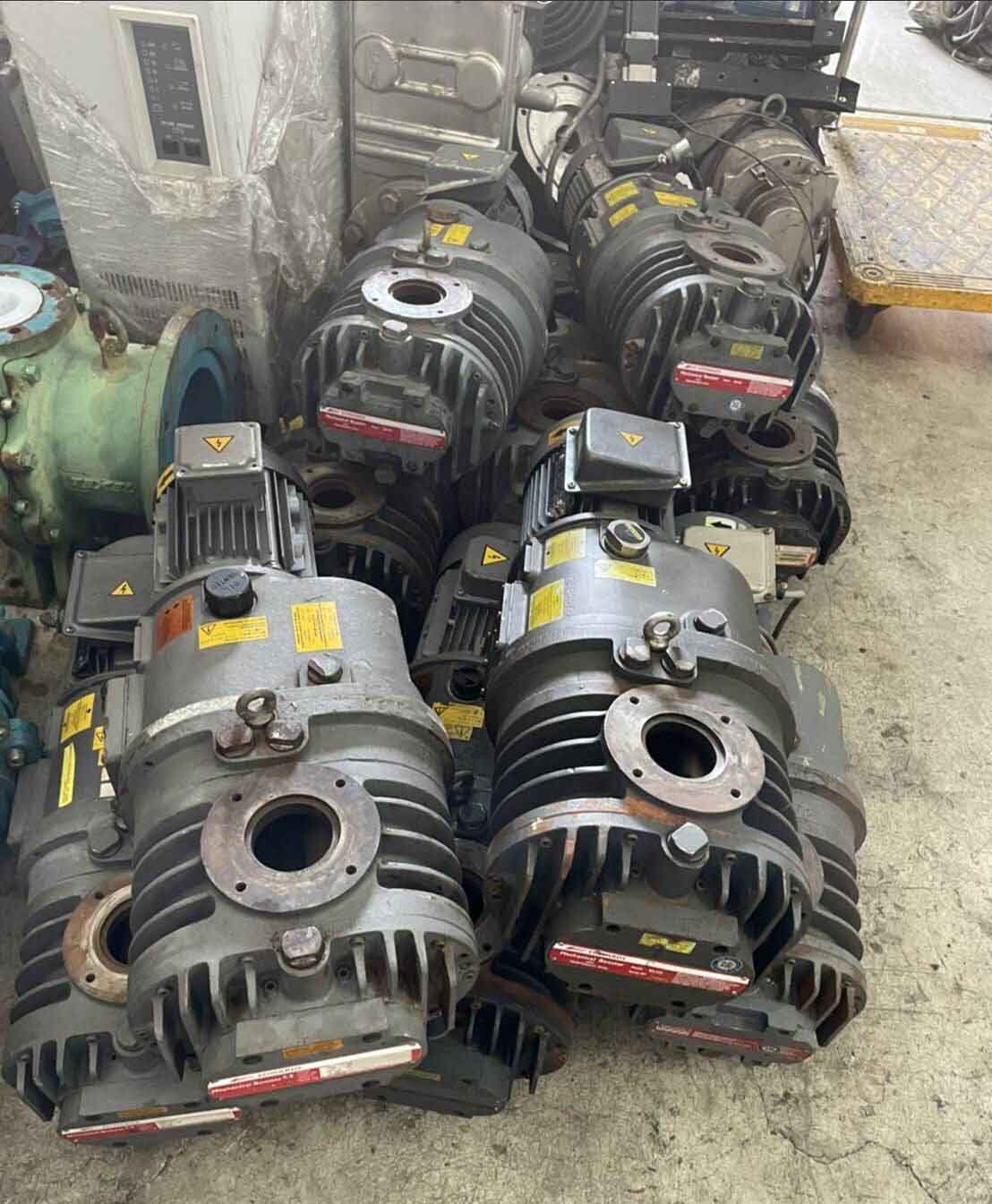 Photo Used EDWARDS Lot of pumps For Sale