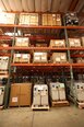 Photo Utilisé EDWARDS Lot of pumps À vendre