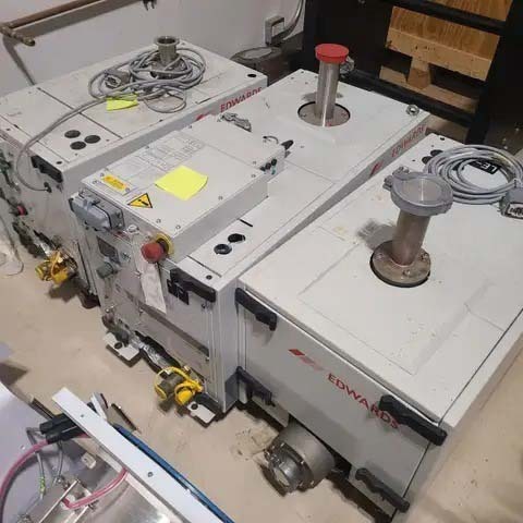 Photo Used EDWARDS iQDP80 For Sale