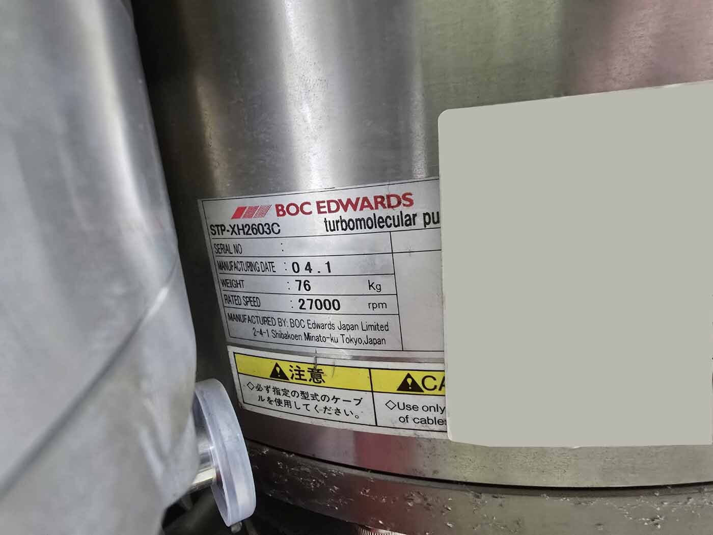 Foto Verwendet EDWARDS Lot of turbo molecular pumps Zum Verkauf