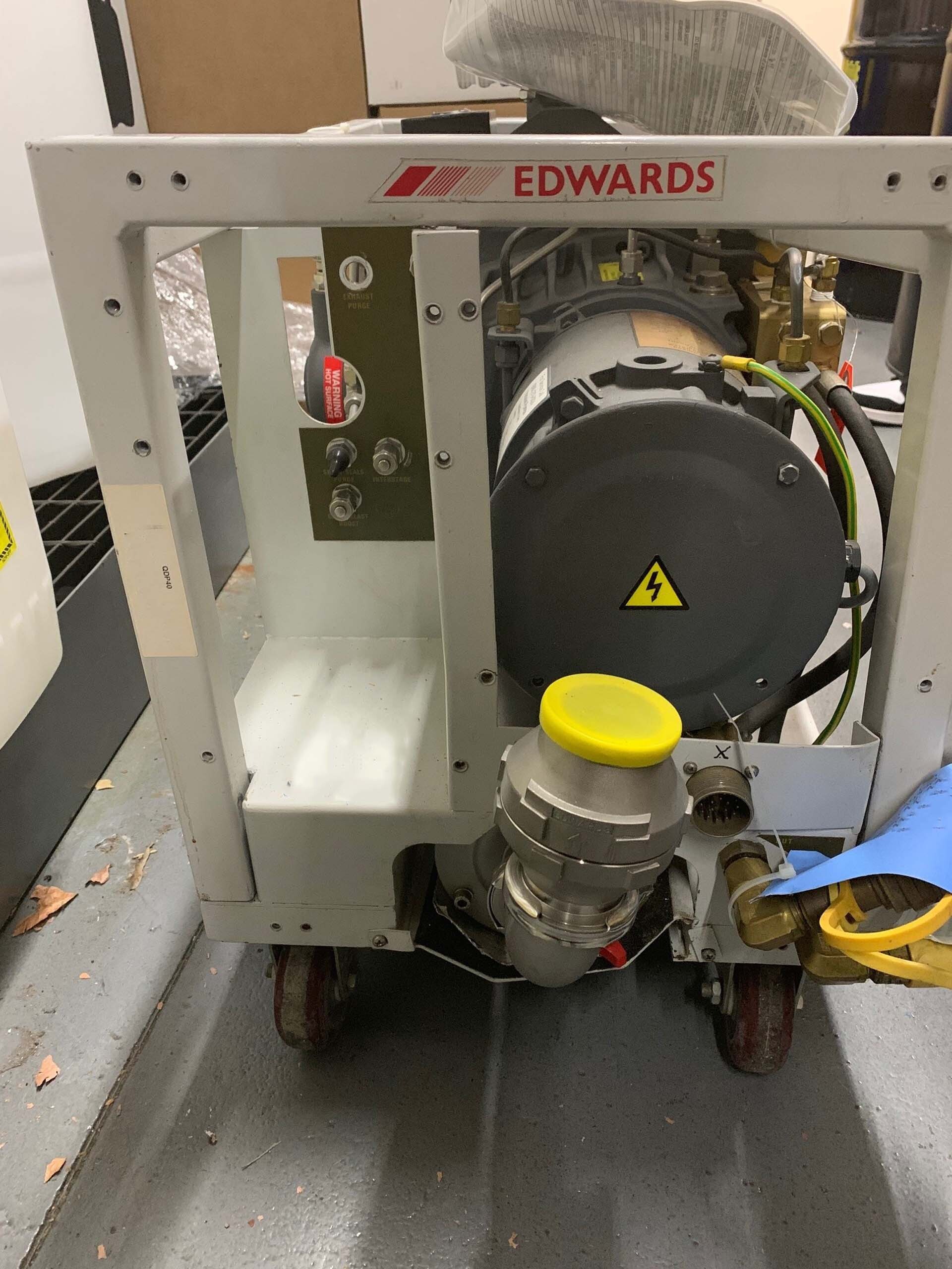 Photo Used EDWARDS QDP40 For Sale