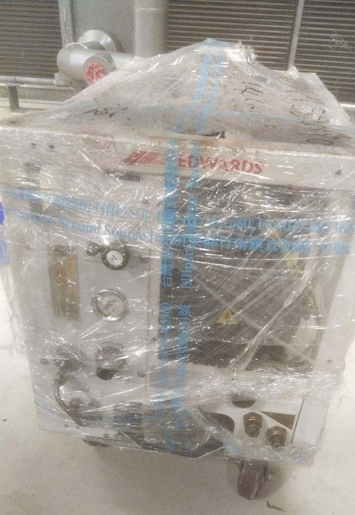 Photo Used EDWARDS iQDP40 For Sale