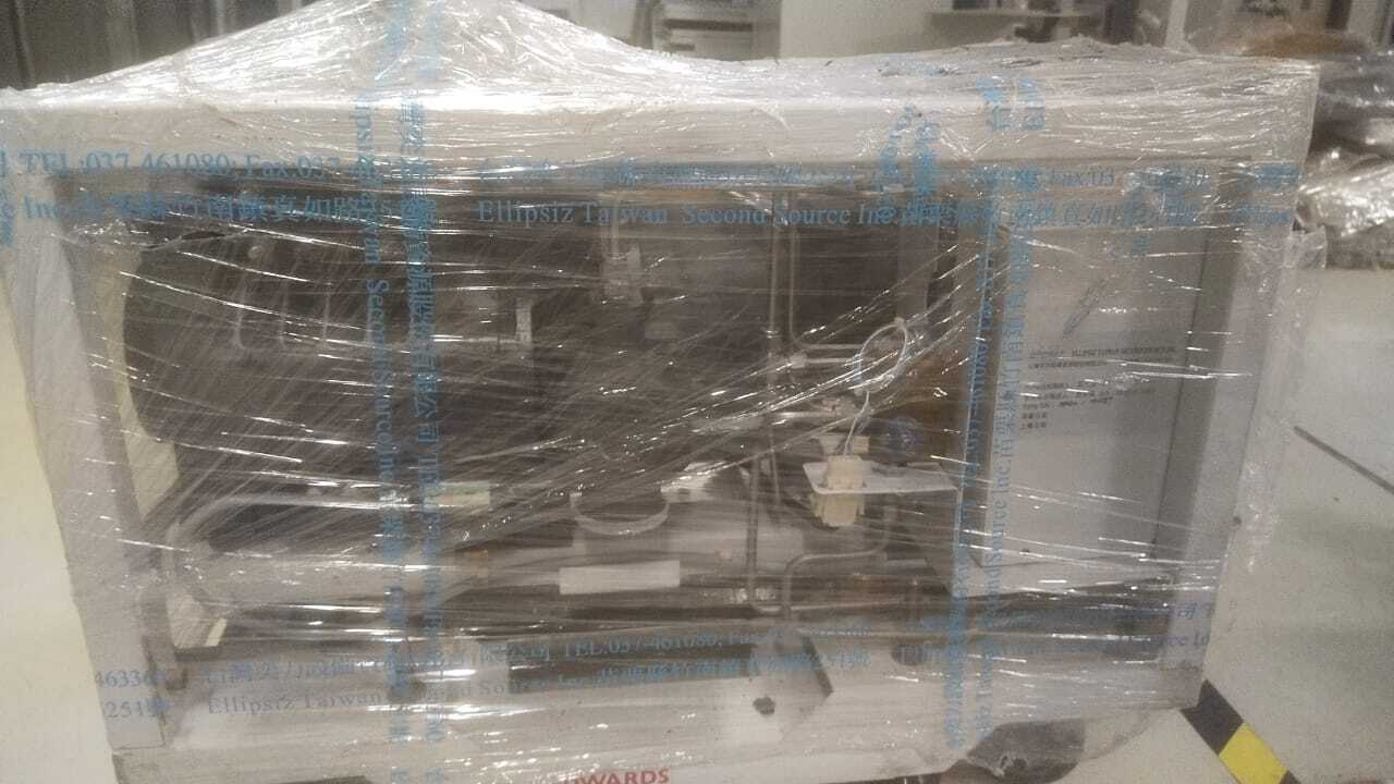 Photo Used EDWARDS iQDP40 For Sale