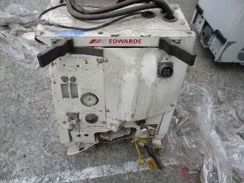 Photo Used EDWARDS QDP80 / QMB250 For Sale