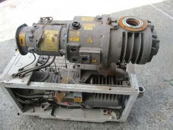 Photo Used EDWARDS QDP80 / QMB250 For Sale