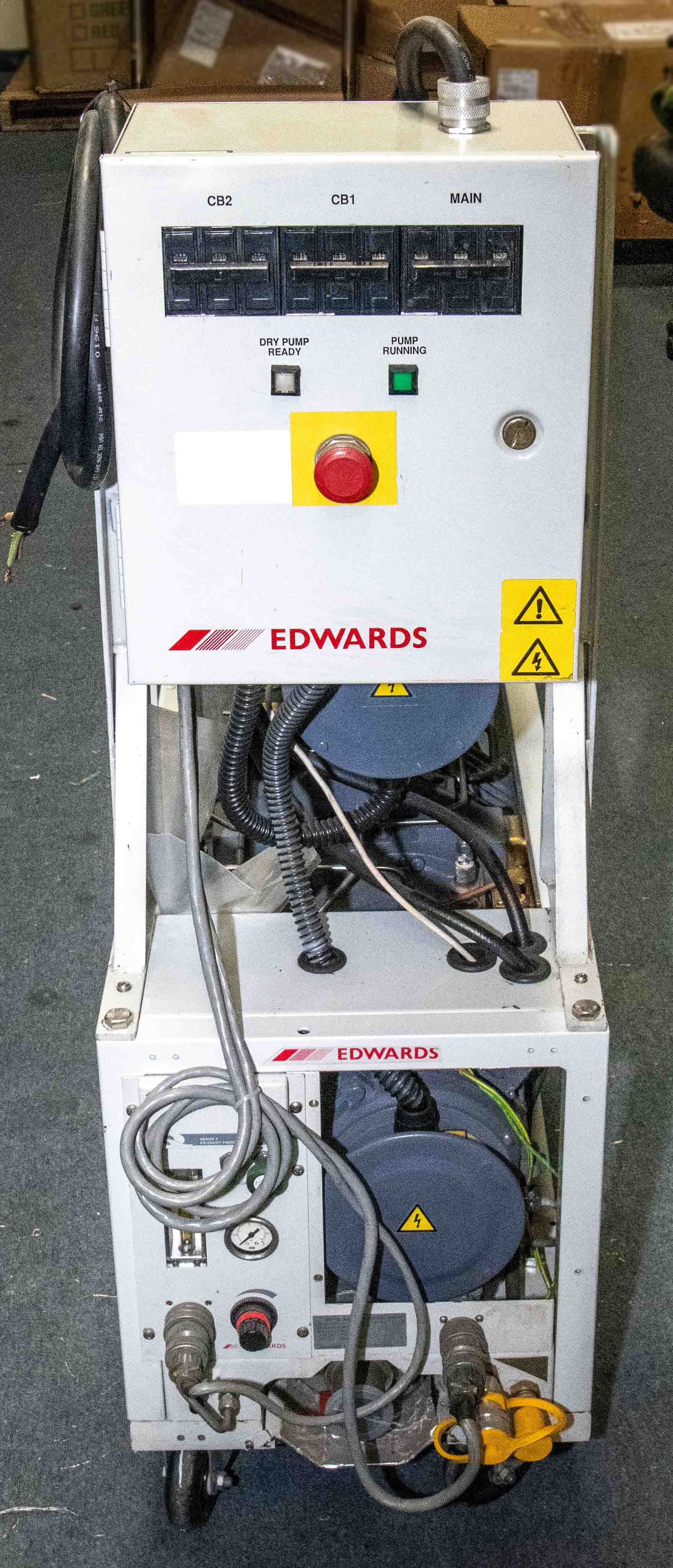 Photo Used EDWARDS QDP80 / QMB250 For Sale