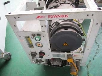 Photo Used EDWARDS QDP80 For Sale