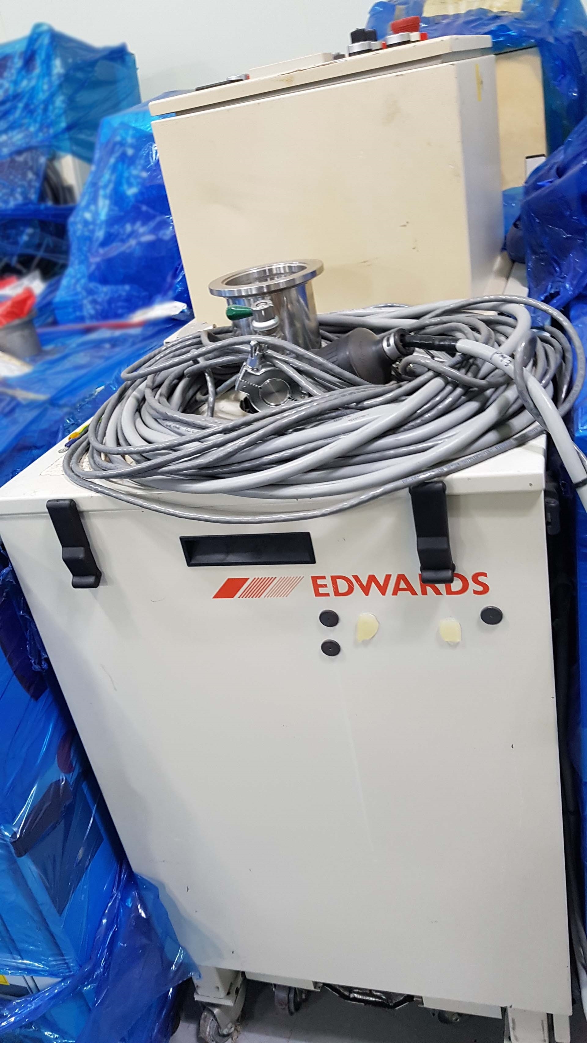 Photo Used EDWARDS QDP80 For Sale